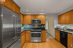 14821 SW Kenton Dr, Portland, OR 97224 - Photo 15