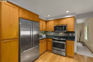 14821 SW Kenton Dr, Portland, OR 97224 - Photo 13
