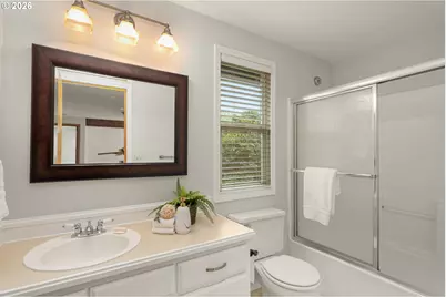 14821 SW Kenton Dr, Portland, OR 97224 - Photo 29