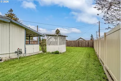 139 R St, Riddle, OR 97469 - Photo 31