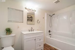 139 R St, Riddle, OR 97469 - Photo 15