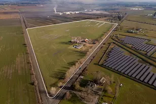 10001 SE Amity Dayton Hwy, McMinnville, OR 97128 - Photo 39