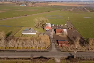 10001 SE Amity Dayton Hwy, McMinnville, OR 97128 - Photo 35