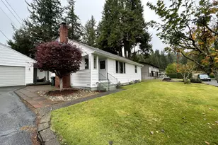 1575 N Hemlock St, Coquille, OR 97423 - Photo 5