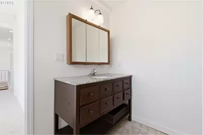 73 NE Hancock St, Portland, OR 97212 - Photo 15