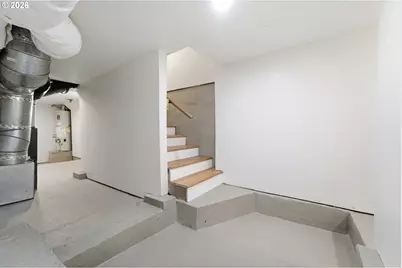 73 NE Hancock St, Portland, OR 97212 - Photo 23