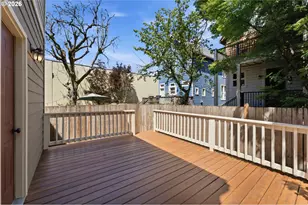 73 NE Hancock St, Portland, OR 97212 - Photo 27
