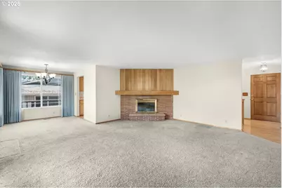 2225 W 28th Ave, Eugene, OR 97405 - Photo 3