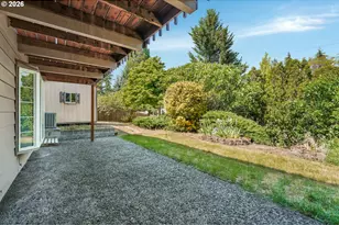 2225 W 28th Ave, Eugene, OR 97405 - Photo 29