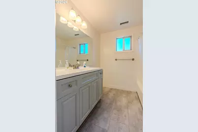 1441 SW 23rd Ct, Gresham, OR 97080 - Photo 27