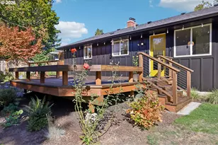 9745 SW Inglewood Ct, Portland, OR 97225 - Photo 33