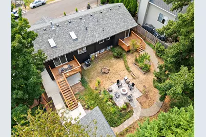 2043 Canemah St, West Linn, OR 97068 - Photo 37