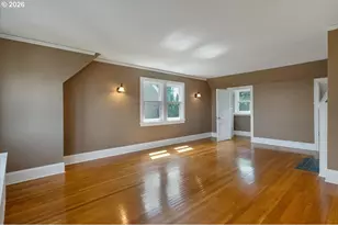 294 NW MacLeay Blvd, Portland, OR 97210 - Photo 23