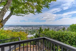 294 NW MacLeay Blvd, Portland, OR 97210 - Photo 9