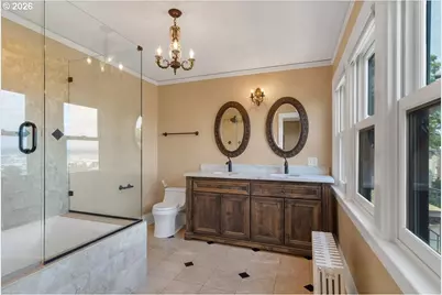 294 NW Macleay Blvd, Portland, OR 97210 - Photo 25