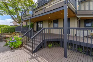 294 NW MacLeay Blvd, Portland, OR 97210 - Photo 11