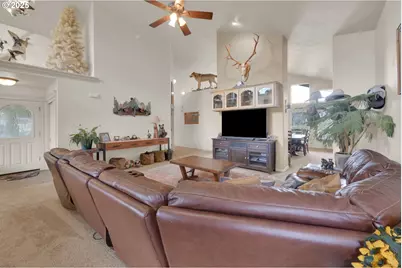 91375 Marcola Rd, Springfield, OR 97478 - Photo 7