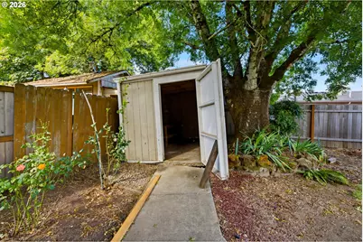 1411 NE Arrowwood St, Hillsboro, OR 97124 - Photo 39
