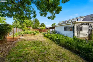 1411 NE Arrowwood St, Hillsboro, OR 97124 - Photo 35