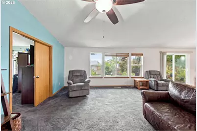 186 Tara Ln, Kalama, WA 98625 - Photo 11
