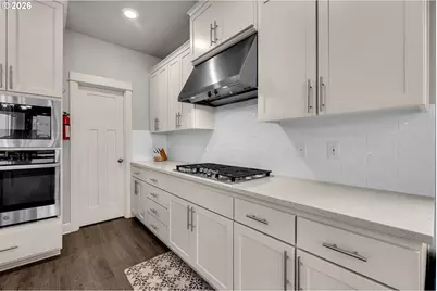 4766 S 16th Dr, Ridgefield, WA 98642 - Photo 9