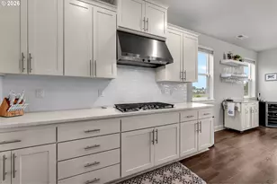 4766 S 16th Dr, Ridgefield, WA 98642 - Photo 11