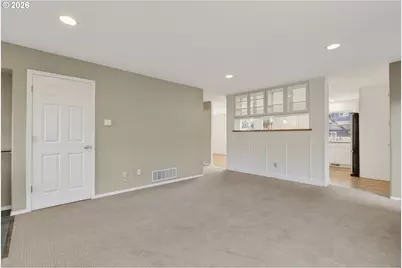 13617 NE Glendoveer Ct, Portland, OR 97230 - Photo 23