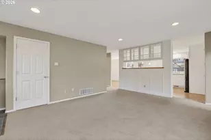 13617 NE Glendoveer Ct, Portland, OR 97230 - Photo 23