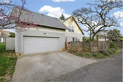13617 NE Glendoveer Ct, Portland, OR 97230 - Photo 33