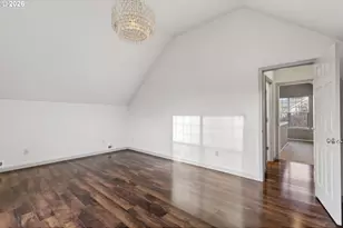 13617 NE Glendoveer Ct, Portland, OR 97230 - Photo 11