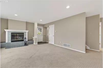 13617 NE Glendoveer Ct, Portland, OR 97230 - Photo 21