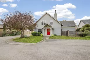 13617 NE Glendoveer Ct, Portland, OR 97230 - Photo 37