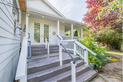 209 Templeton St, Brownsville, OR 97327 - Photo 15