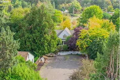 209 Templeton St, Brownsville, OR 97327 - Photo 3