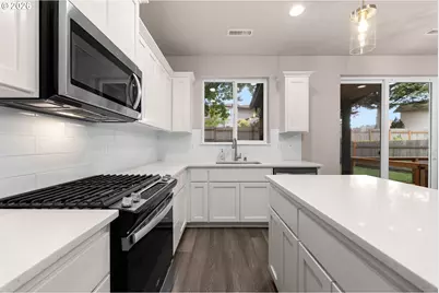 8602 NE 70th Cir, Vancouver, WA 98662 - Photo 13
