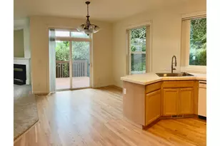 1924 NW Norfolk Ct, Portland, OR 97229 - Photo 9