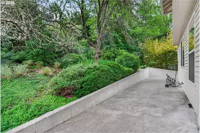 1924 NW Norfolk Ct, Portland, OR 97229 - Photo 29
