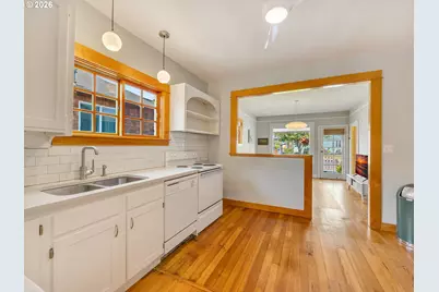 441 12th Ave, Seaside, OR 97138 - Photo 11