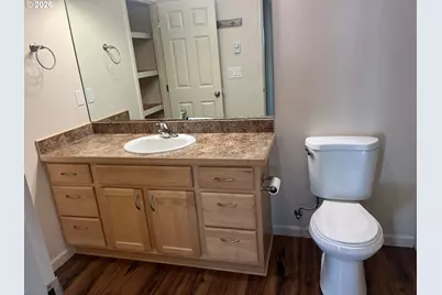 1640 19th St, Florence, OR 97439 - Photo 17