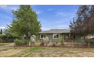 499 N 10th St, Saint Helens, OR 97051 - Photo 1