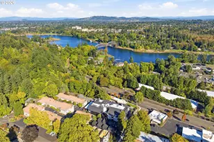 21 D Ave, Lake Oswego, OR 97034 - Photo 3