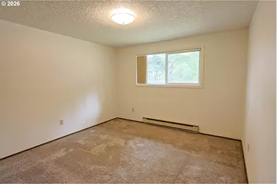 1460 Scott Ln, North Bend, OR 97459 - Photo 9
