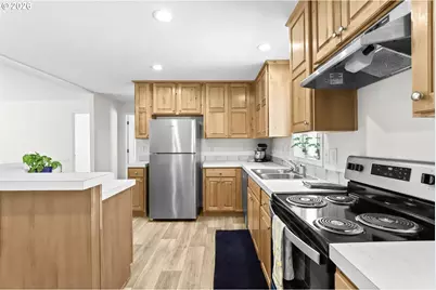 18780 Central Point Rd #F, Oregon City, OR 97045 - Photo 21