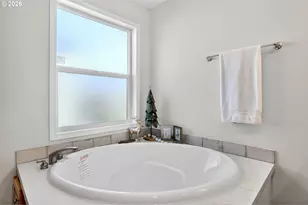 18780 Central Point Rd, Oregon City, OR 97045 - Photo 27