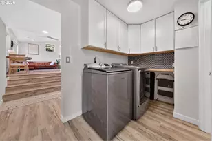 207 W 52nd Ave, Eugene, OR 97405 - Photo 13