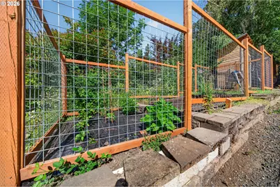 207 W 52nd Ave, Eugene, OR 97405 - Photo 43
