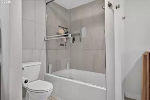207 W 52nd Ave, Eugene, OR 97405 - Photo 27