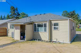 1050 N Myrtle St, Coquille, OR 97423 - Photo 27