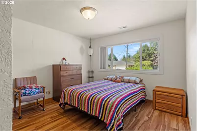 1050 N Myrtle St, Coquille, OR 97423 - Photo 21
