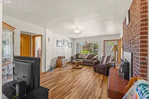 1050 N Myrtle St, Coquille, OR 97423 - Photo 7